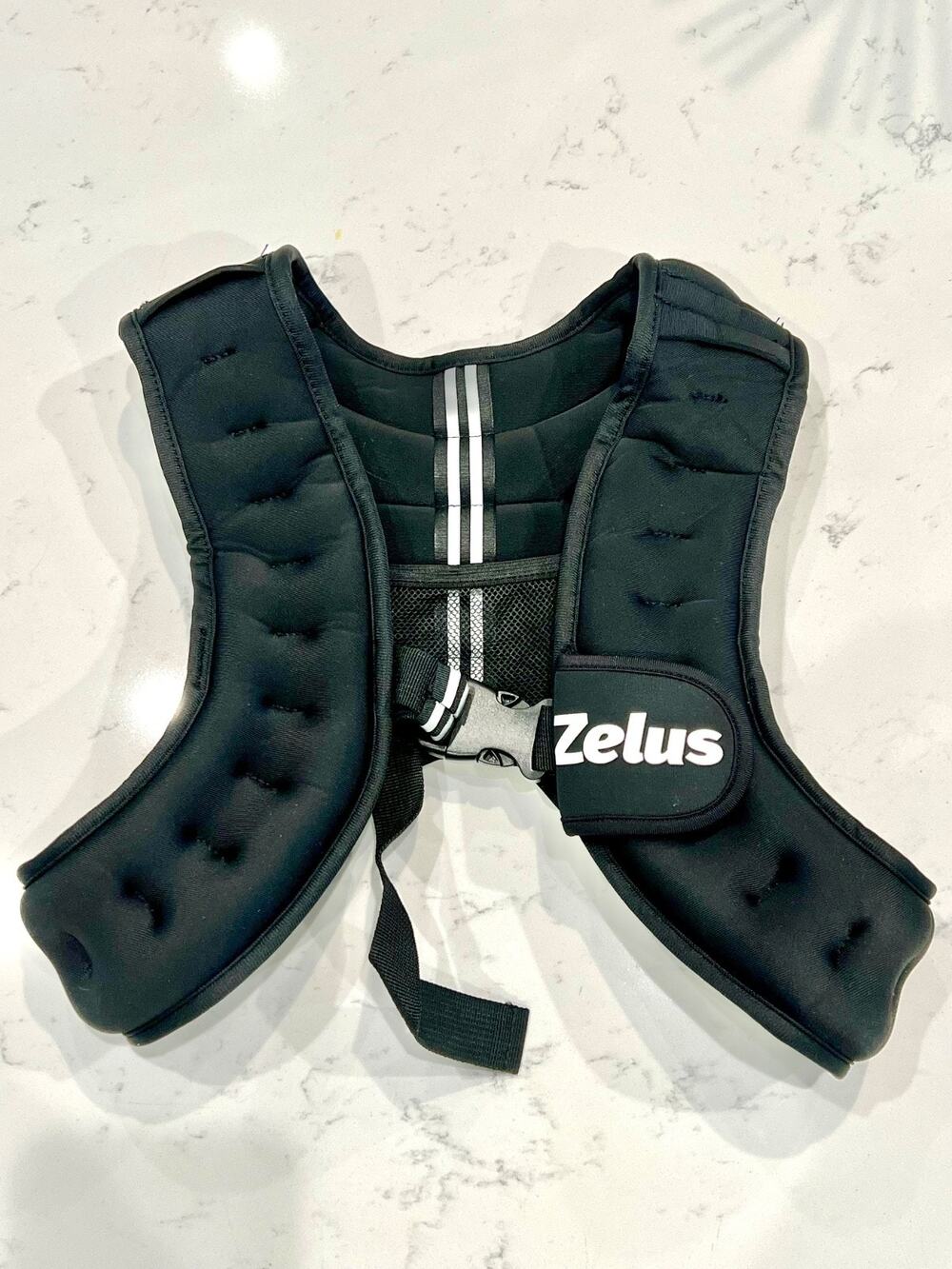 ZELUS Weighted Vest 8 lb Black Reflective Exercise Running Workout New